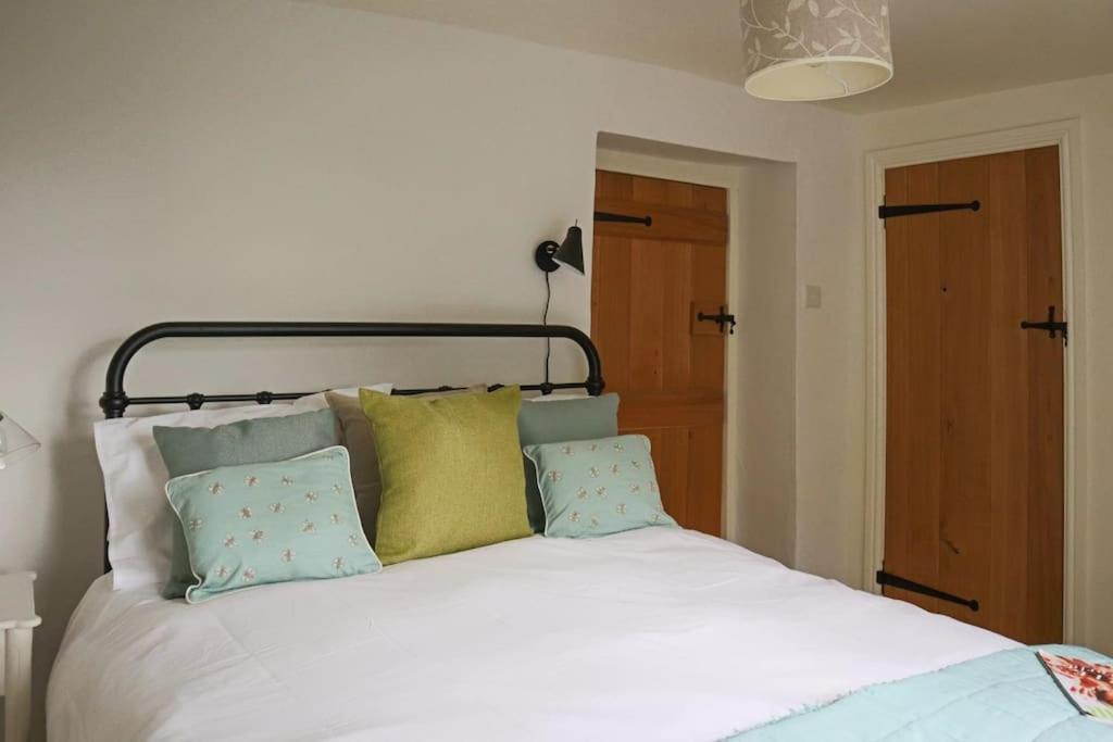 Aragon Cottage Ludlow Esterno foto