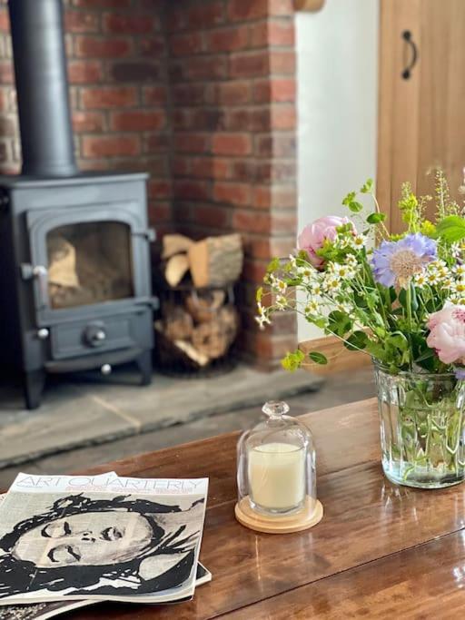 Aragon Cottage Ludlow Esterno foto